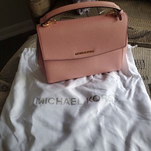 Michael Kors pocketbook